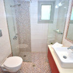 villa_barbati_corfu_bathroom_main
